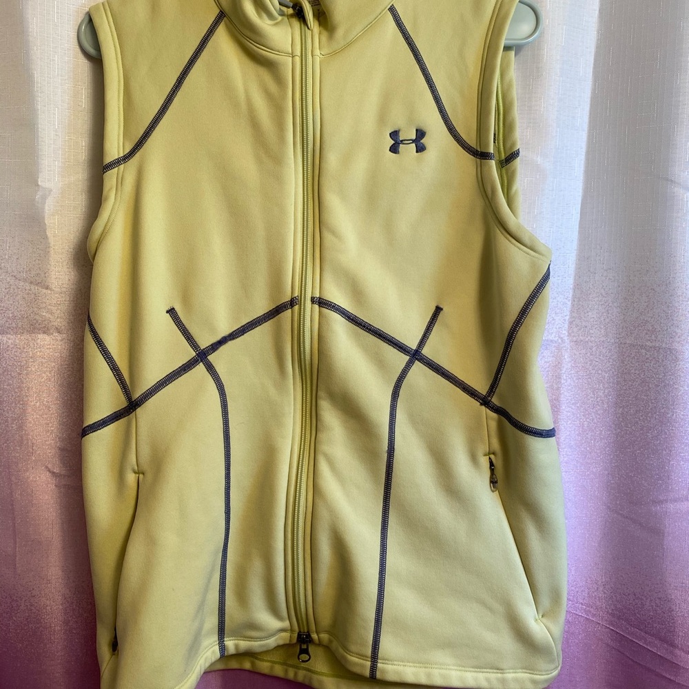 Under Armour vest
